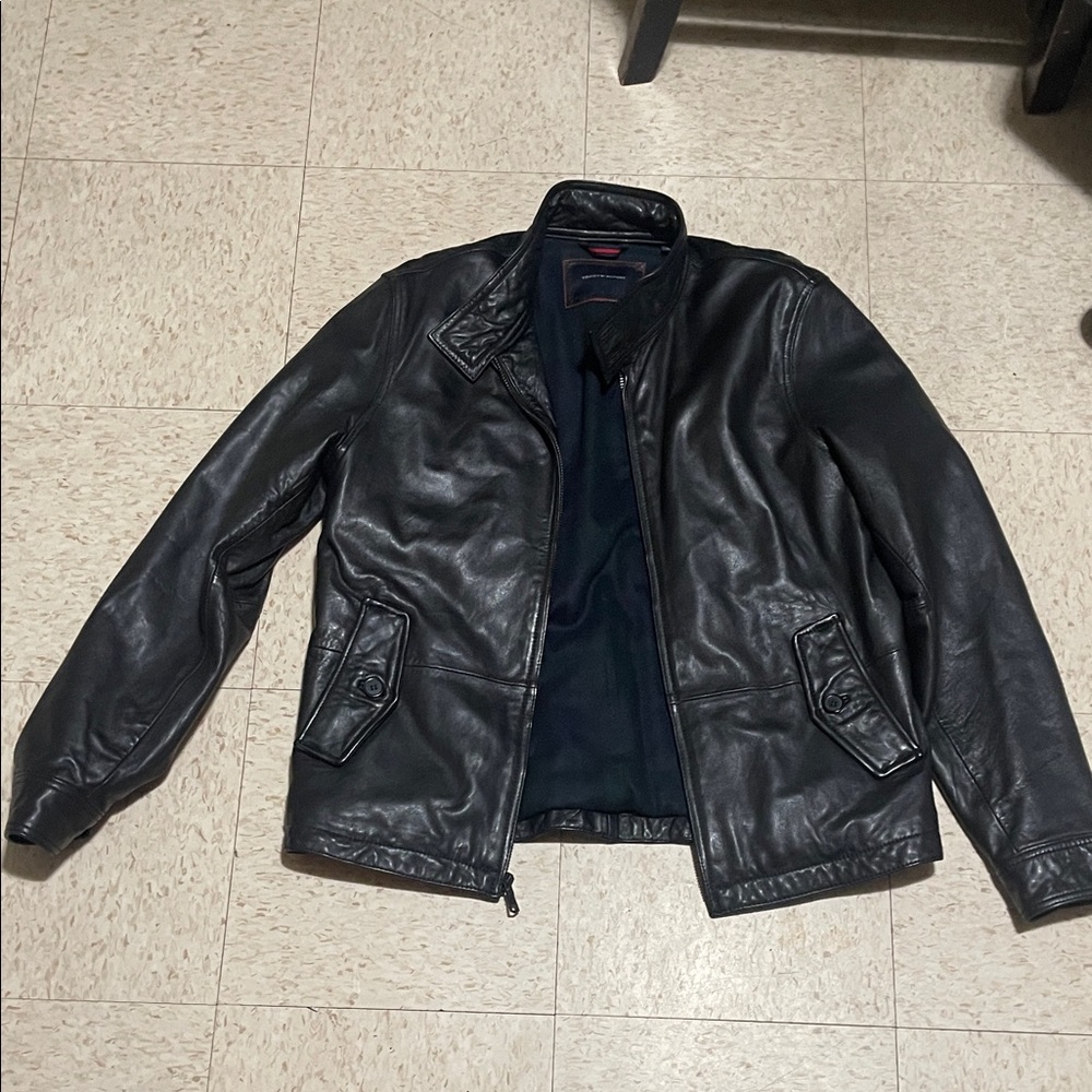 Tommy Hilfiger Leather Harrington Collar - Picture 3 of 4